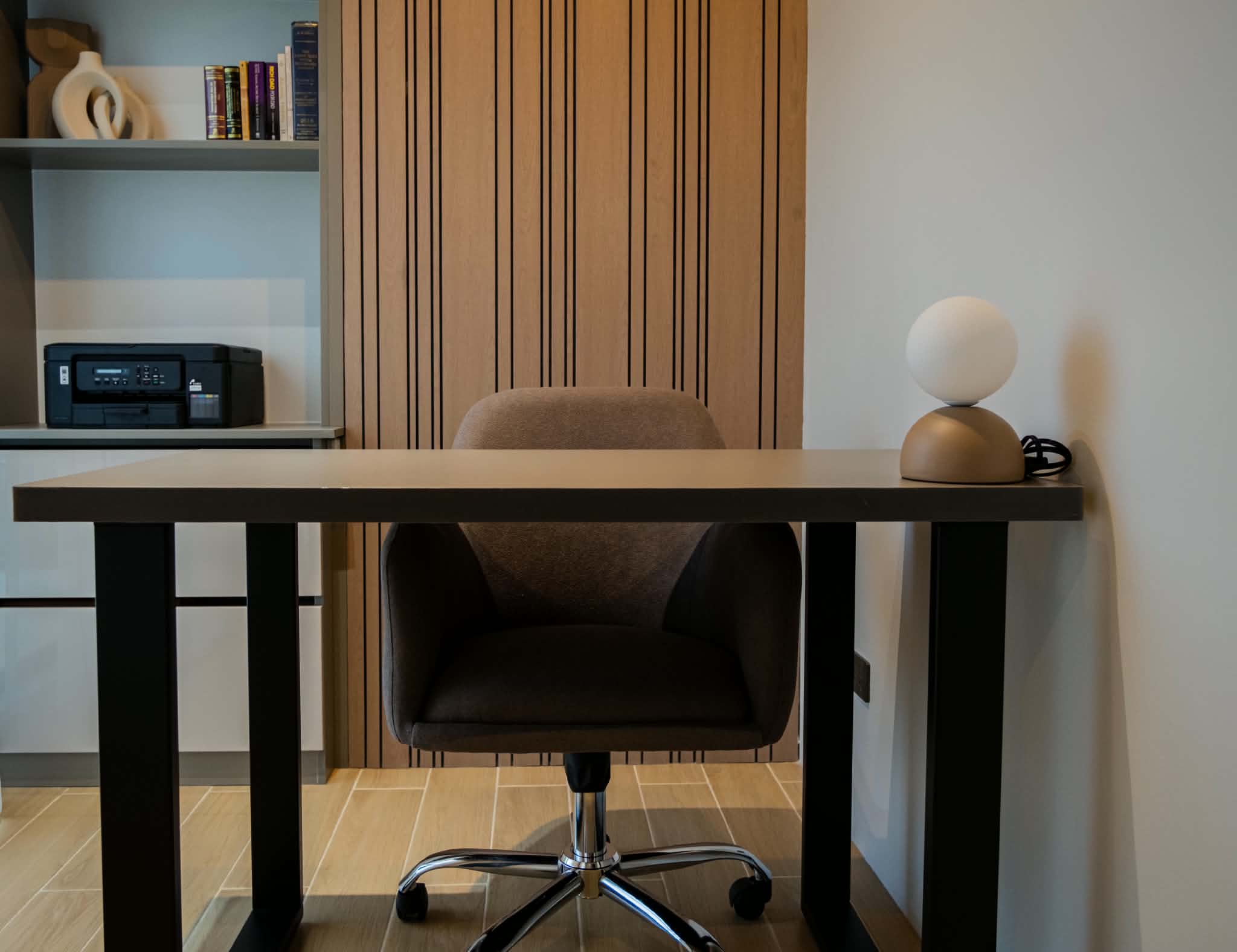 Canoy Law private office desk and chair